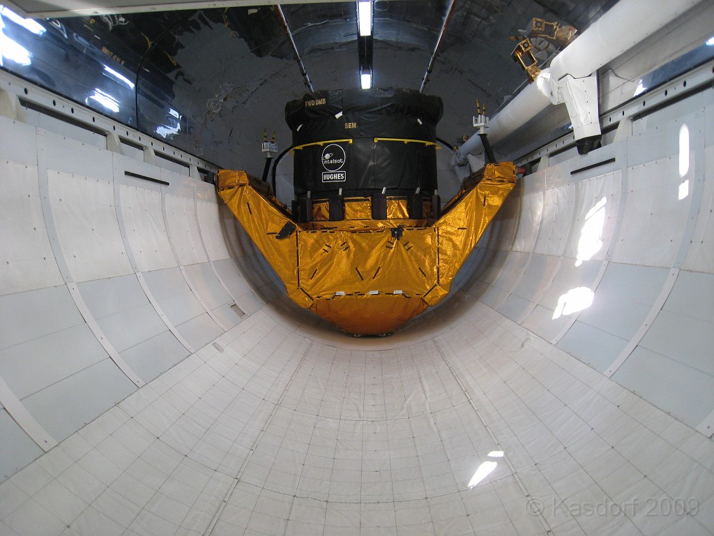 Disney 2010 D2 0720.jpg - January 9-11, 2010 Disney World Florida. Went to run the marathon. Sunday 5:40 AM start the race! Finish, go take a hot shower! Paul drove us over to Kennedy Space Center. Then buffet at Animal Kingdom for dinner!